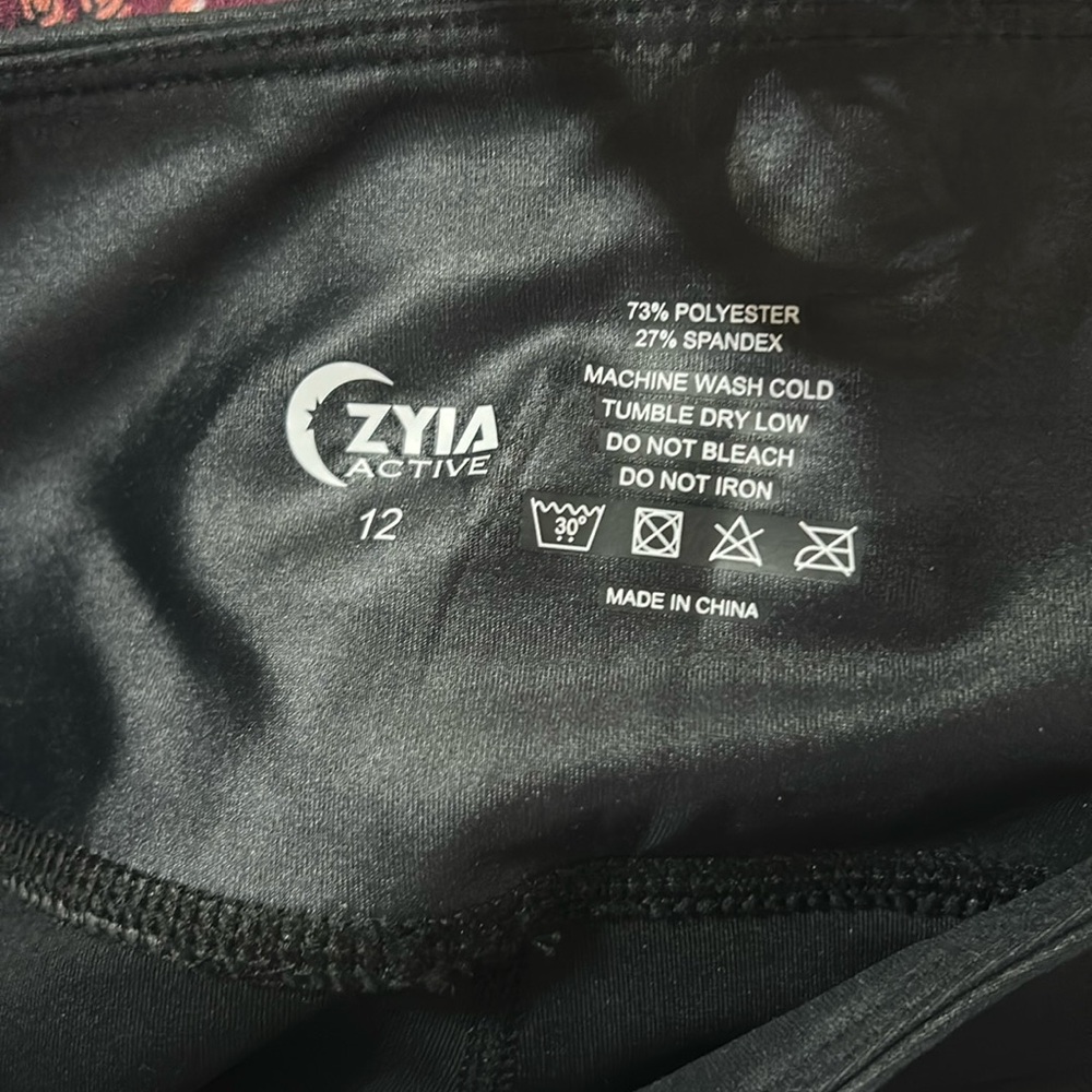 Zyia active light and tight Black Metallic